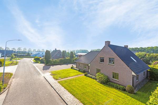 Bedrijfsruimte Hanzeweg 6 Zuidbroek