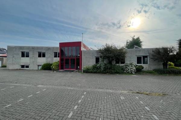 Kantoorruimte Nieuwstraat 49C Made