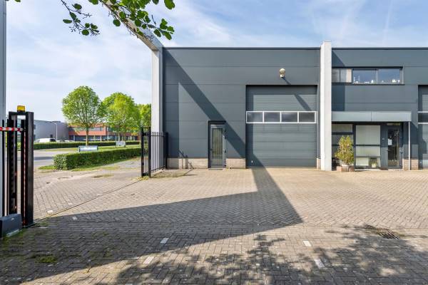 Bedrijfsruimte Lingewei 75 Tiel