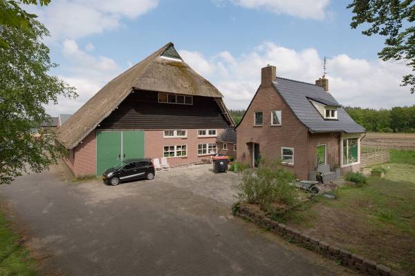 Agrarisch bedrijf Bosweg 18 Hoogersmilde (Gem. Westerveld)