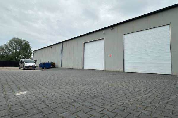 Bedrijfsruimte Kievitsham 57 Hoenzadriel