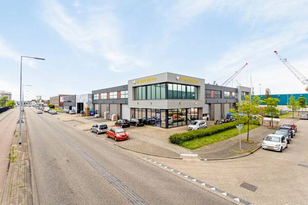 Bedrijfsruimte Nieuw-Mathenesserstraat 71 Schiedam