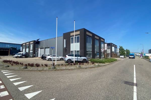 Bedrijfsruimte Kiotoweg 50 Rotterdam