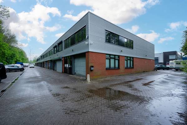 Bedrijfsruimte Bakkenzuigerstraat 26 Almere