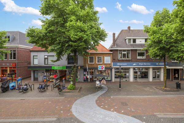 Winkelruimte Dorpsstraat 105 Lunteren