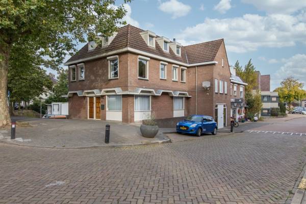 Bedrijfsruimte Markt 1 Lobith