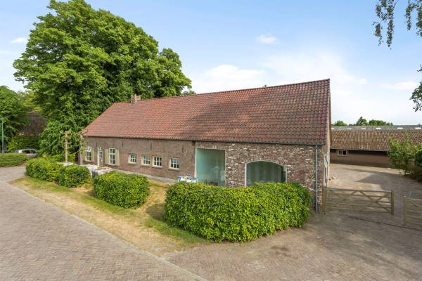 Bedrijfsruimte Heiereind 11 Riethoven