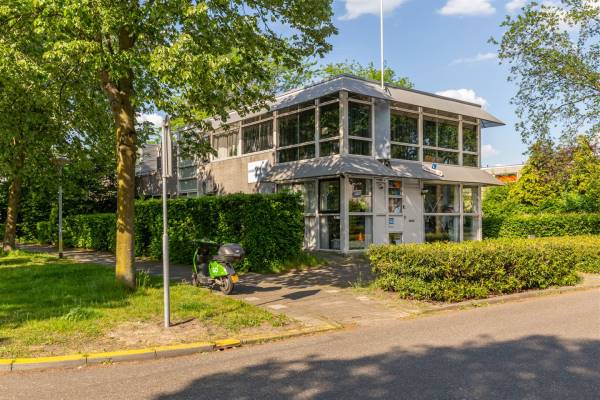 Bedrijfsruimte David Nivenweg 2 Almere