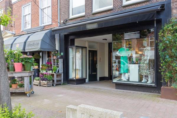 Winkelruimte Doezastraat 20 Leiden