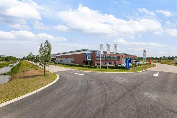 Bedrijfsruimte Holsteinstraat 2 Zwolle
