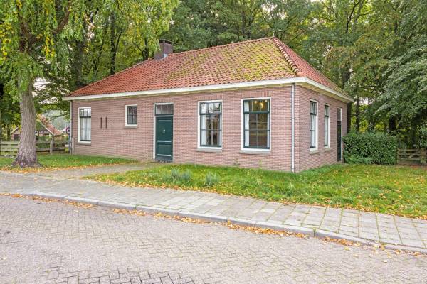 Bedrijfsruimte Smithuisstraat 2A Ootmarsum