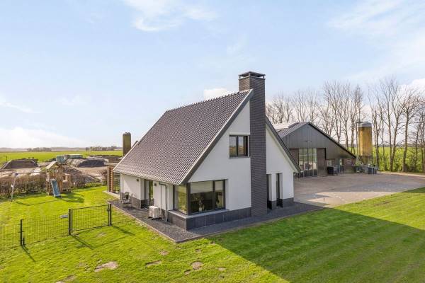 Agrarisch bedrijf Kleine Woldweg 25 Noordeinde (GE)