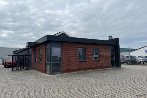 Bedrijfsruimte Industrieweg 70 Hoogeveen