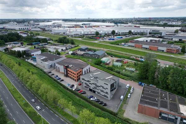 Bedrijfsruimte Kleine Beer 20 Alblasserdam