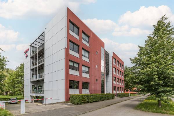 Kantoorruimte Anna van Saksenlaan 10 Den Haag