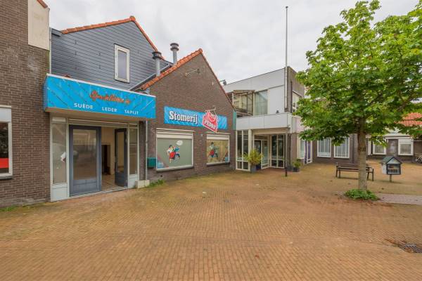 Winkelruimte Dorpsstraat 18 Zoeterwoude