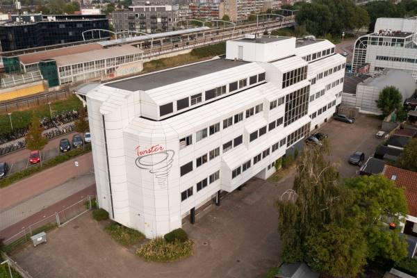 Kantoorruimte Westelijke Parallelweg 54 Zwijndrecht