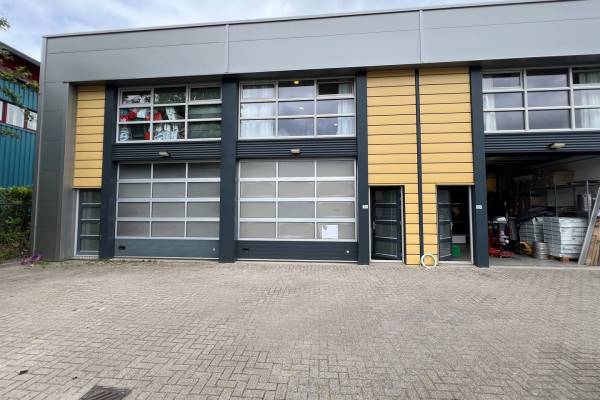 Bedrijfsruimte Vierlinghstraat 25 Sliedrecht