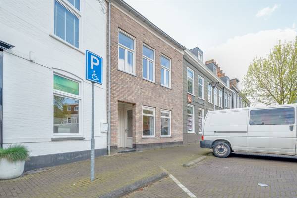 Bedrijfsruimte Markt 9 Axel