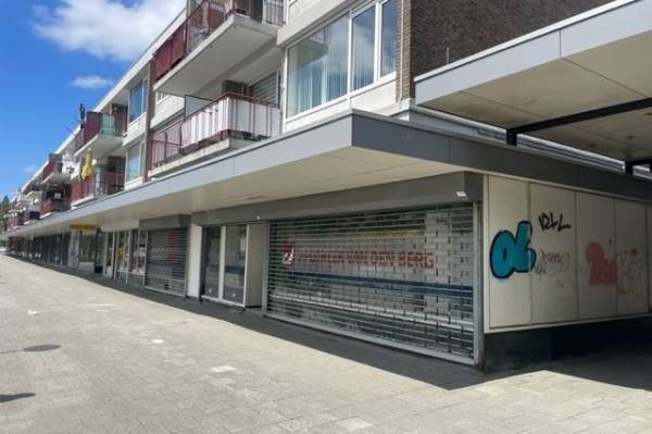 Winkelruimte Wilhelm Tellplaats 13 Hoogvliet Rotterdam