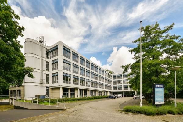 Kantoorruimte Bovenkerkerweg 6- 8 Amstelveen