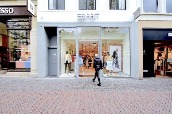 Winkelruimte Oudegracht 143 Utrecht