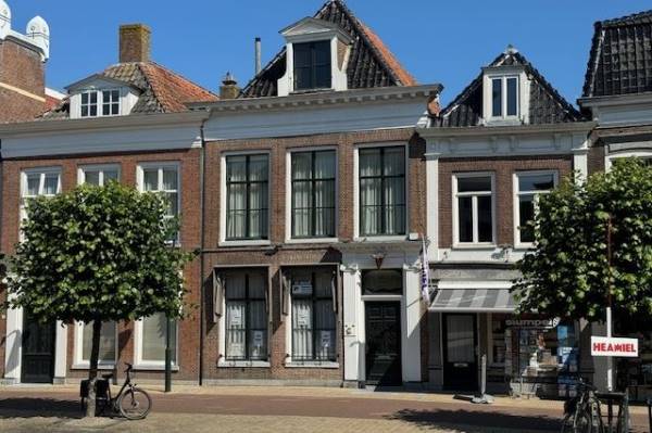Winkelruimte Appelmarkt 8 Bolsward