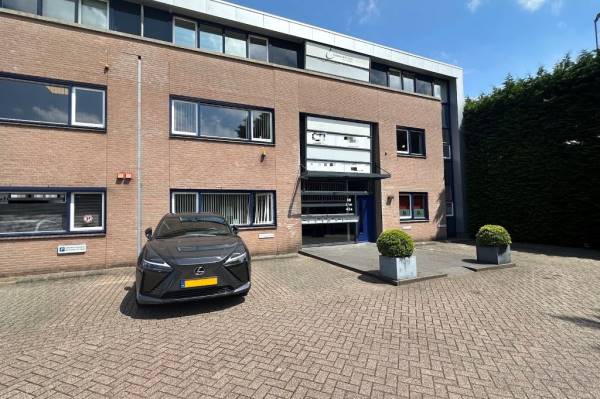 Kantoorruimte Rokkeveenseweg 42A Zoetermeer
