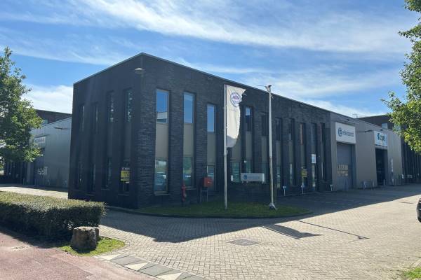 Bedrijfsruimte Jan Tinbergenstraat 128 Hengelo (OV)