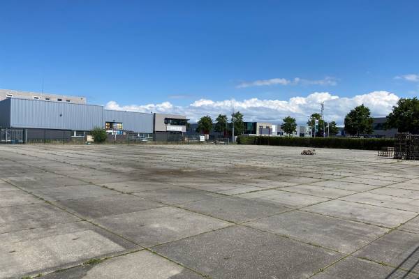 Verhard buitenterrein Gieterij Noordwijkerhout