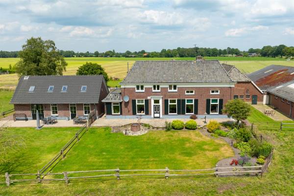 Agrarisch bedrijf Halseweg 57a Halle