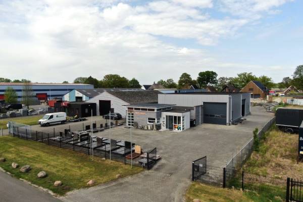 Bedrijfsruimte Industriestraat 13 Klazienaveen