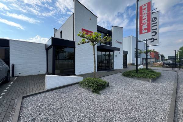 Bedrijfsruimte Marconiweg 17 Zeewolde