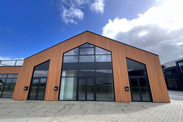 Bedrijfsruimte Dijkleger 85 Vianen (UT)