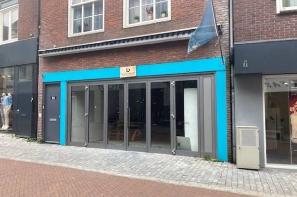 Winkelruimte Voorstraat 81 Woerden