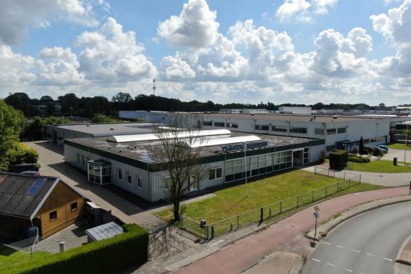 Bedrijfsruimte Industrieweg 1 Heerenveen