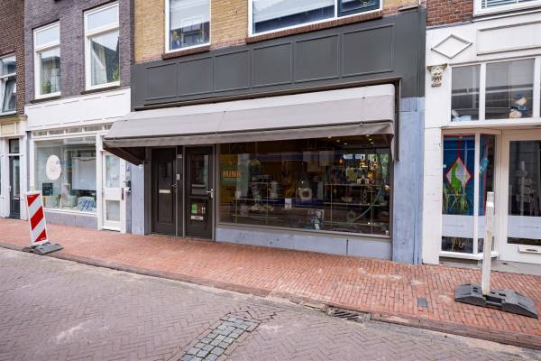 Winkelruimte Hoogstraat 130A Schiedam