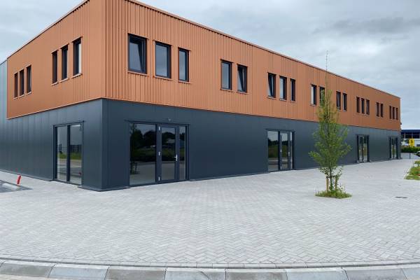 Bedrijfsruimte Eeser Hout 3A Steenwijk