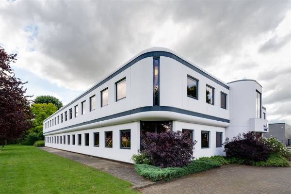 Bedrijfsruimte Pieter Zeemanweg 16 Dordrecht