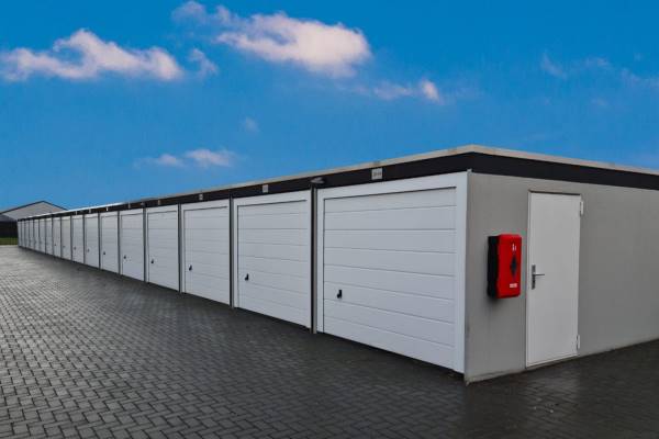 Bedrijfsruimte Prof. Zeemanweg 6 Waalwijk