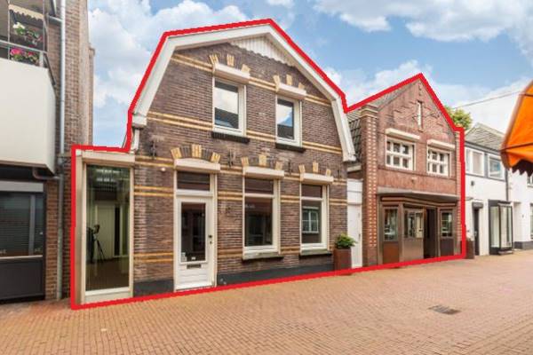 Winkelruimte Houtstraat 15- 17 Oss