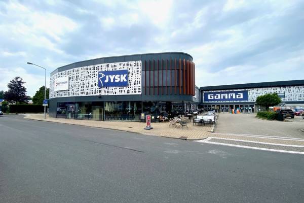 Winkelruimte Woonboulevard 12 Almelo