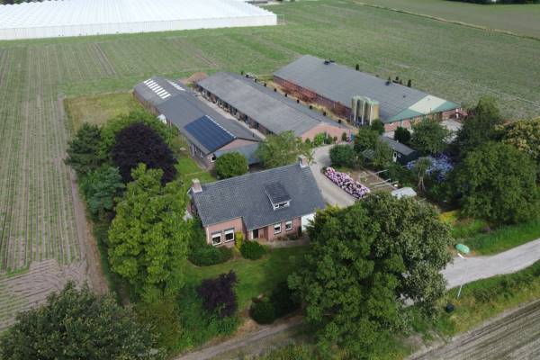 Agrarisch bedrijf Kleinehegsteeg 6 Weert