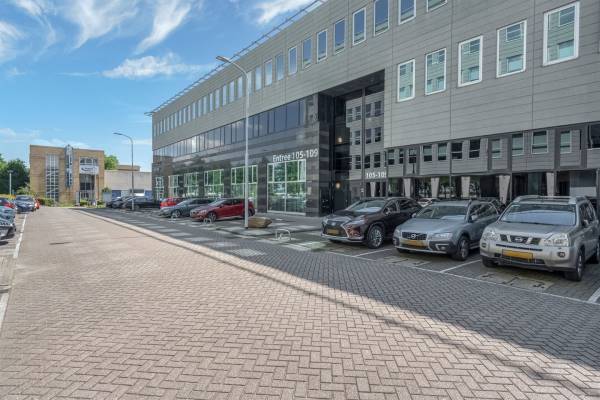 Kantoorruimte Tupolevlaan 101- 109 Schiphol-Rijk