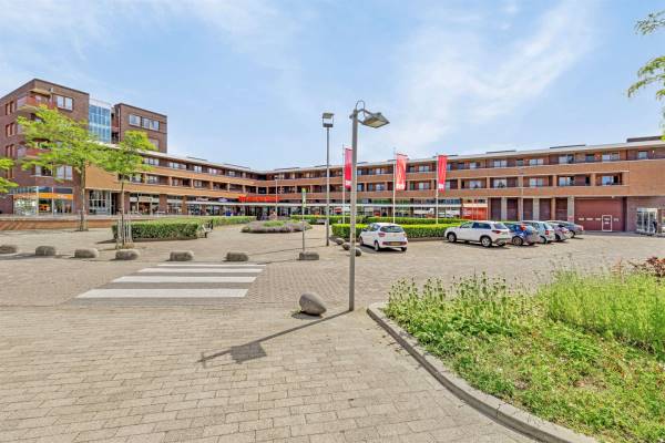 Winkelruimte Kort-Ambachtlaan 24 Zwijndrecht