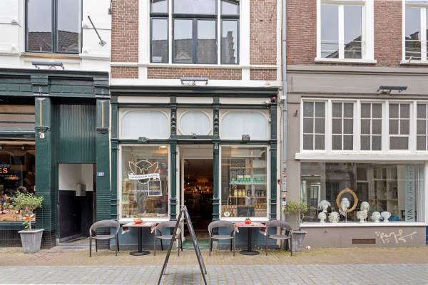 Winkelruimte Lange Hezelstraat 85 Nijmegen