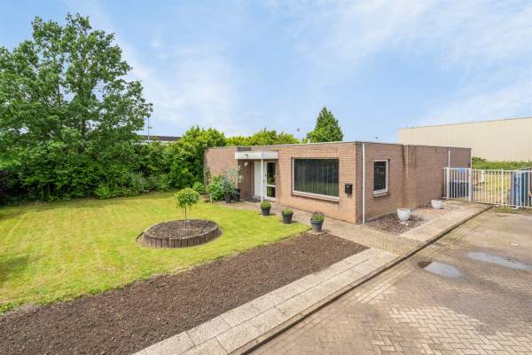 Bedrijfsruimte De Koumen 5 Hoensbroek