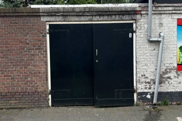 Bedrijfsruimte Spakenburgsestraat 1 Den Haag