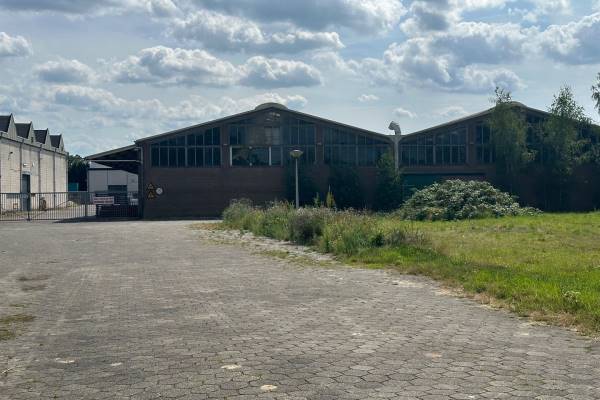 Bedrijfsruimte Vijfhoevenlaan 8 Vlijmen