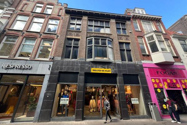 Winkelruimte Spuistraat 32-34 Den Haag